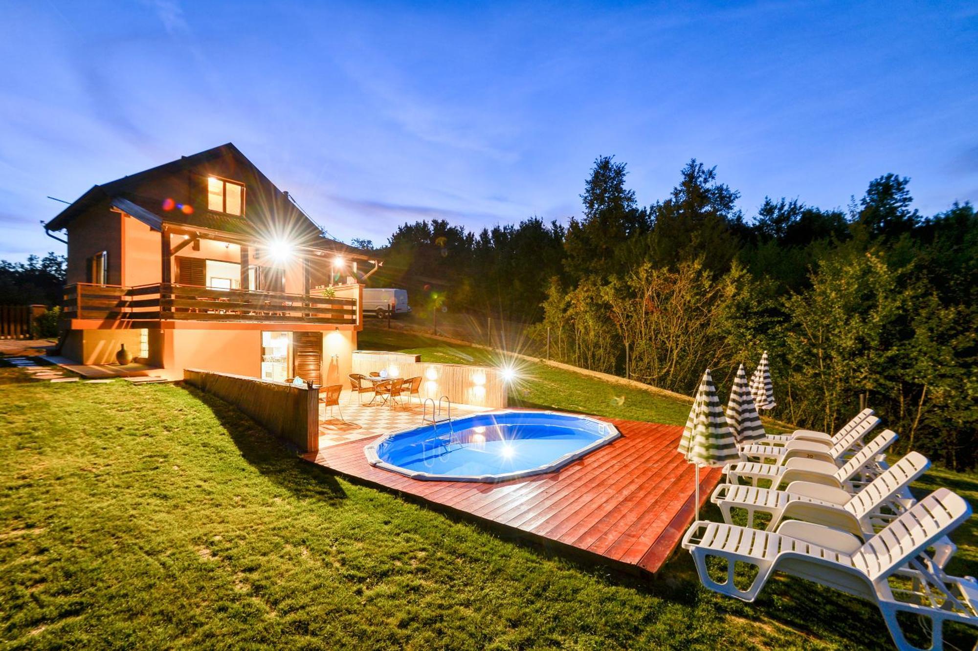 Вилла Jungle House With Private Pool And Hot Tub Sveti Ivan Zelina Экстерьер фото